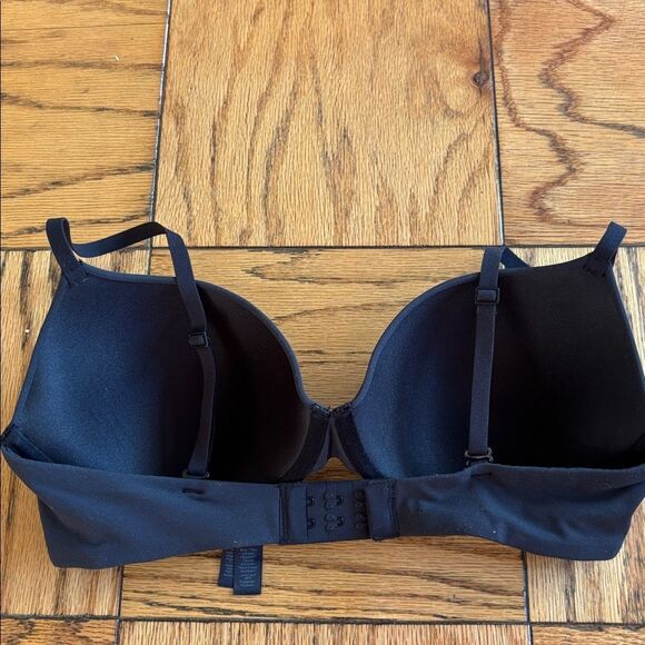 Skims Classic Black Women's Bra Size 36C - Picture 3 of 7